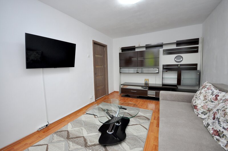 Pantelimon Mega Mall apartament 2 camere renovat recent, centrala proprie