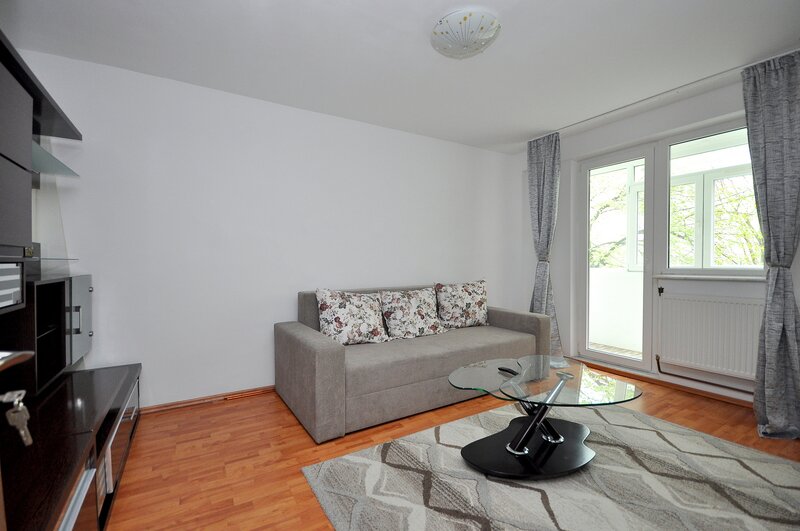 Pantelimon Mega Mall apartament 2 camere renovat recent, centrala proprie