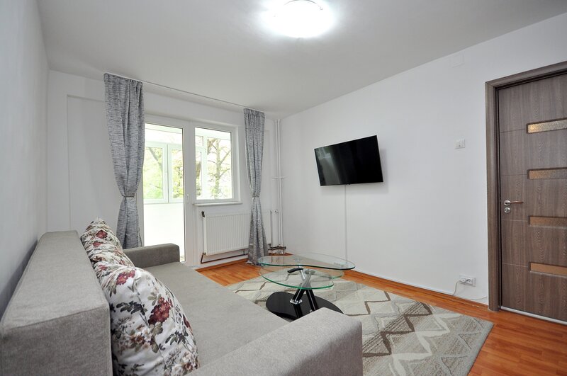 Pantelimon Mega Mall apartament 2 camere renovat recent, centrala proprie