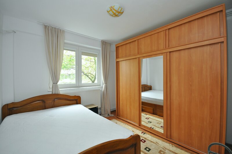 Pantelimon Mega Mall apartament 2 camere renovat recent, centrala proprie